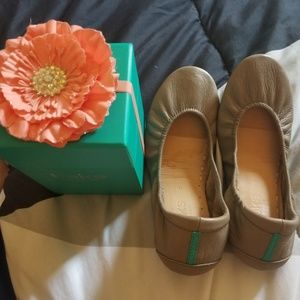 Tieks Taupe size 5